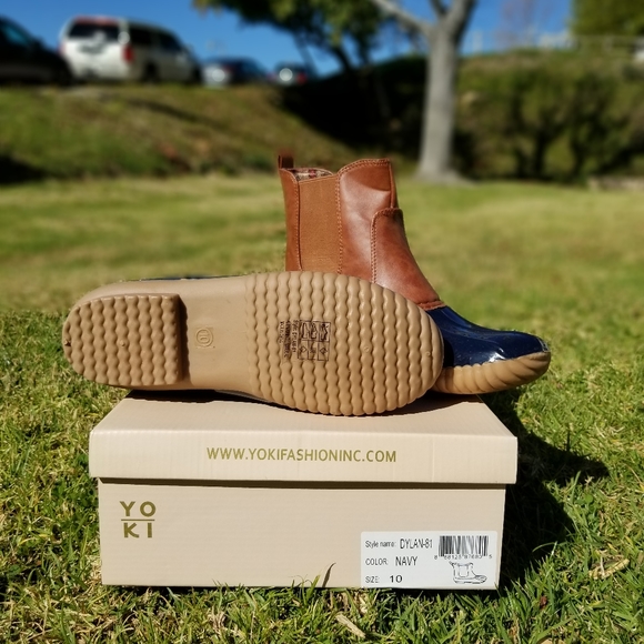 Yoki Navy Rain Boots - Picture 2 of 2